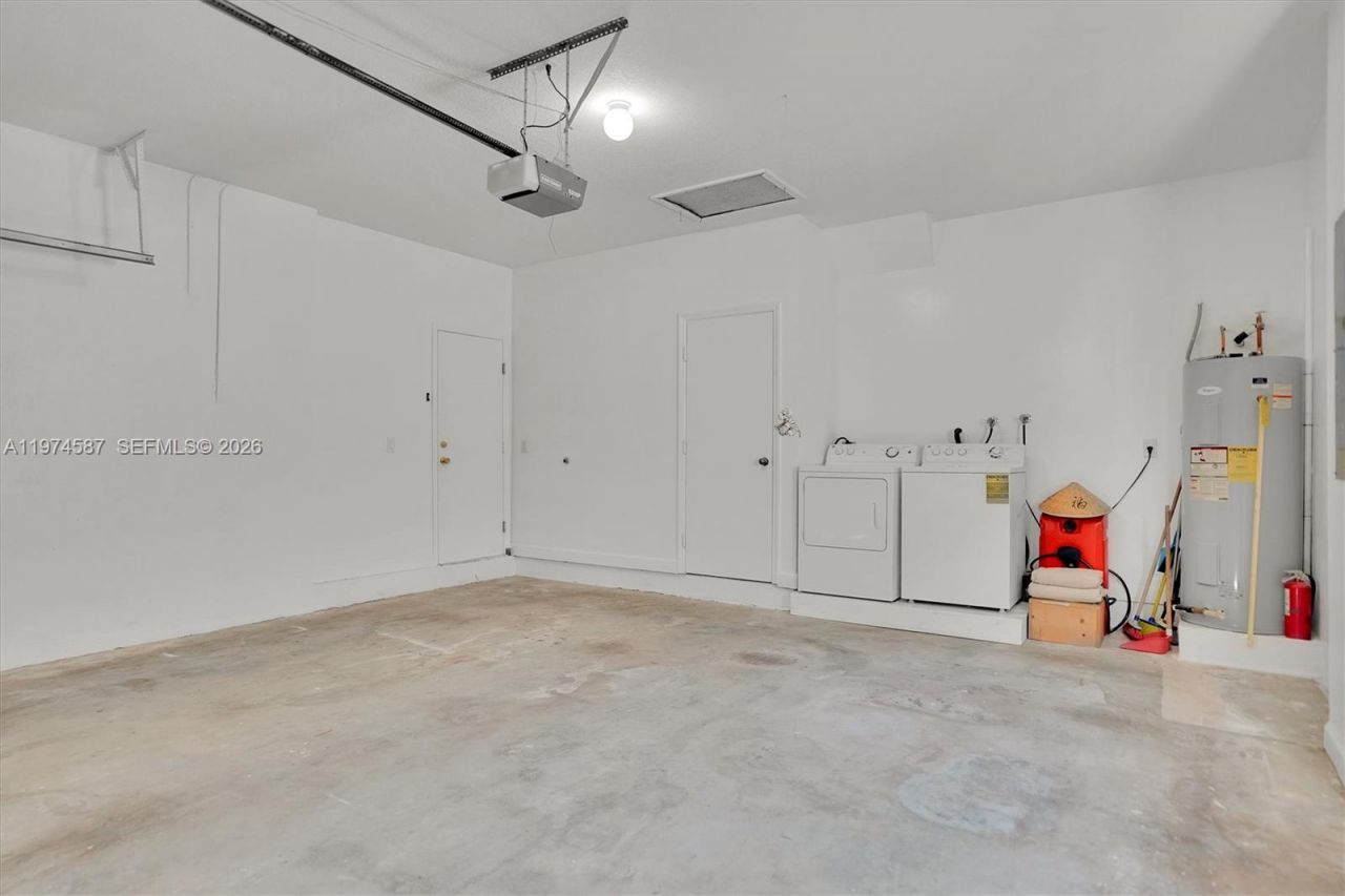 849 NW 136th Ave, Miami, FL 33182 Photo