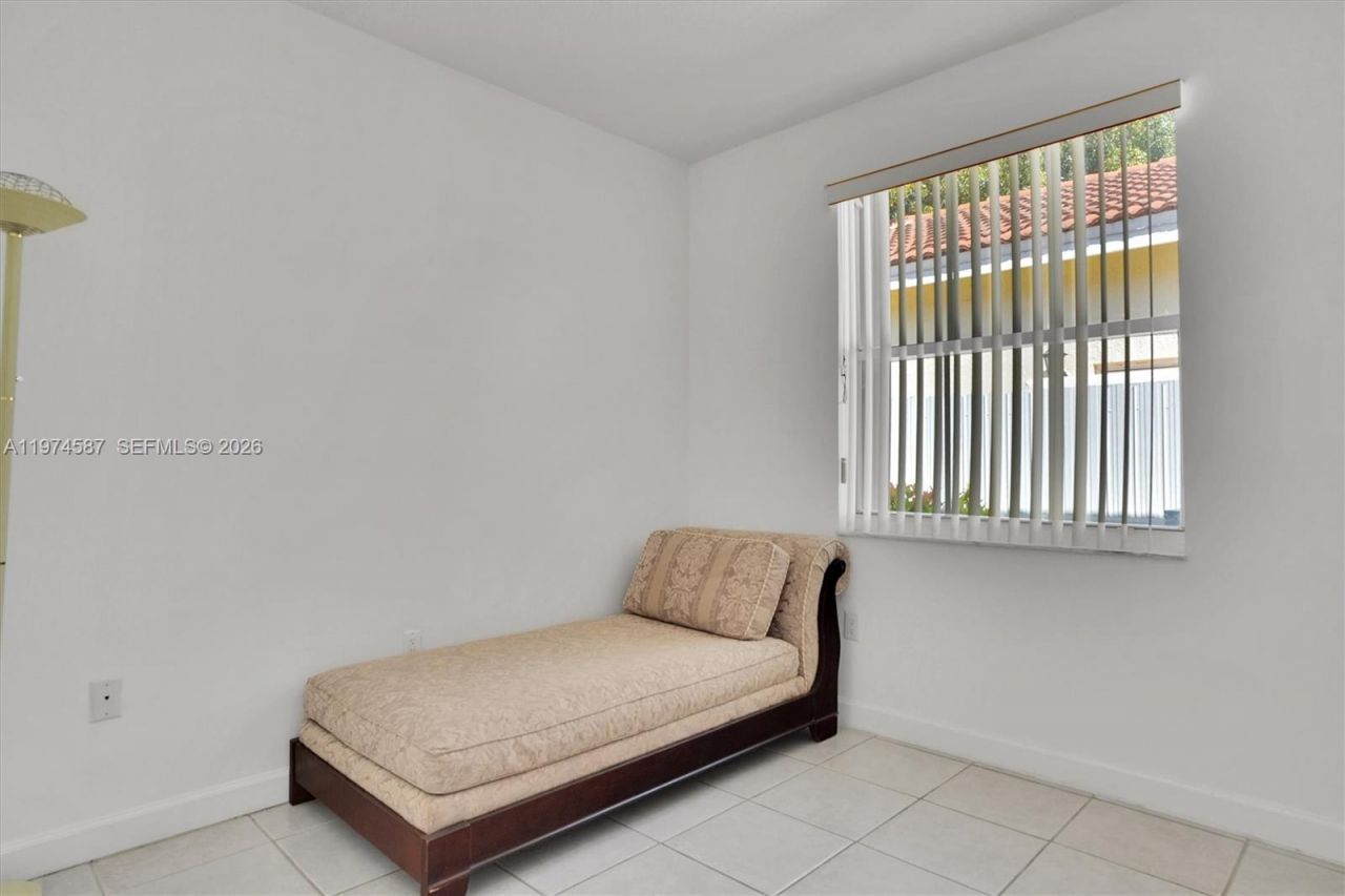 849 NW 136th Ave, Miami, FL 33182 Photo