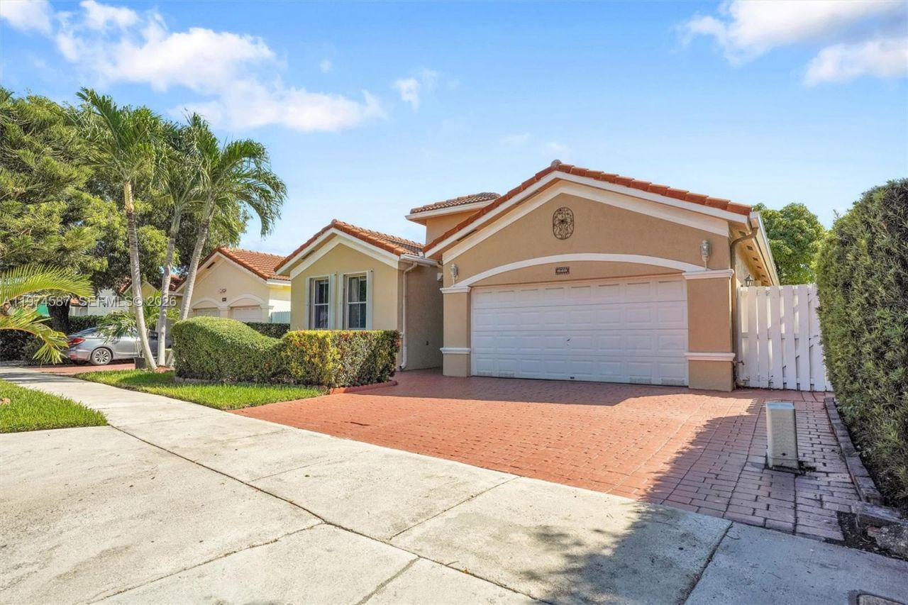 849 NW 136th Ave, Miami, FL 33182 Photo