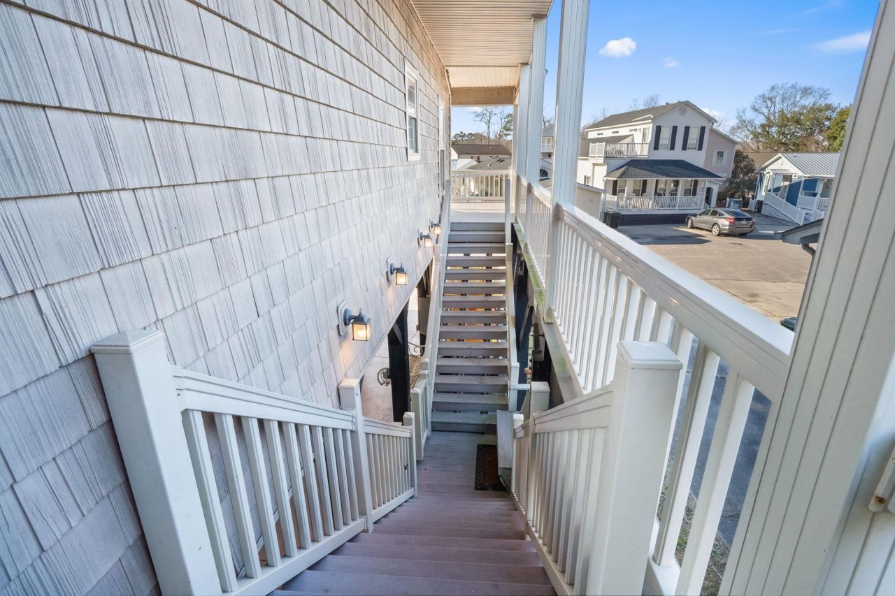 6001 - 6004 S Kings Hwy.  Photo 15