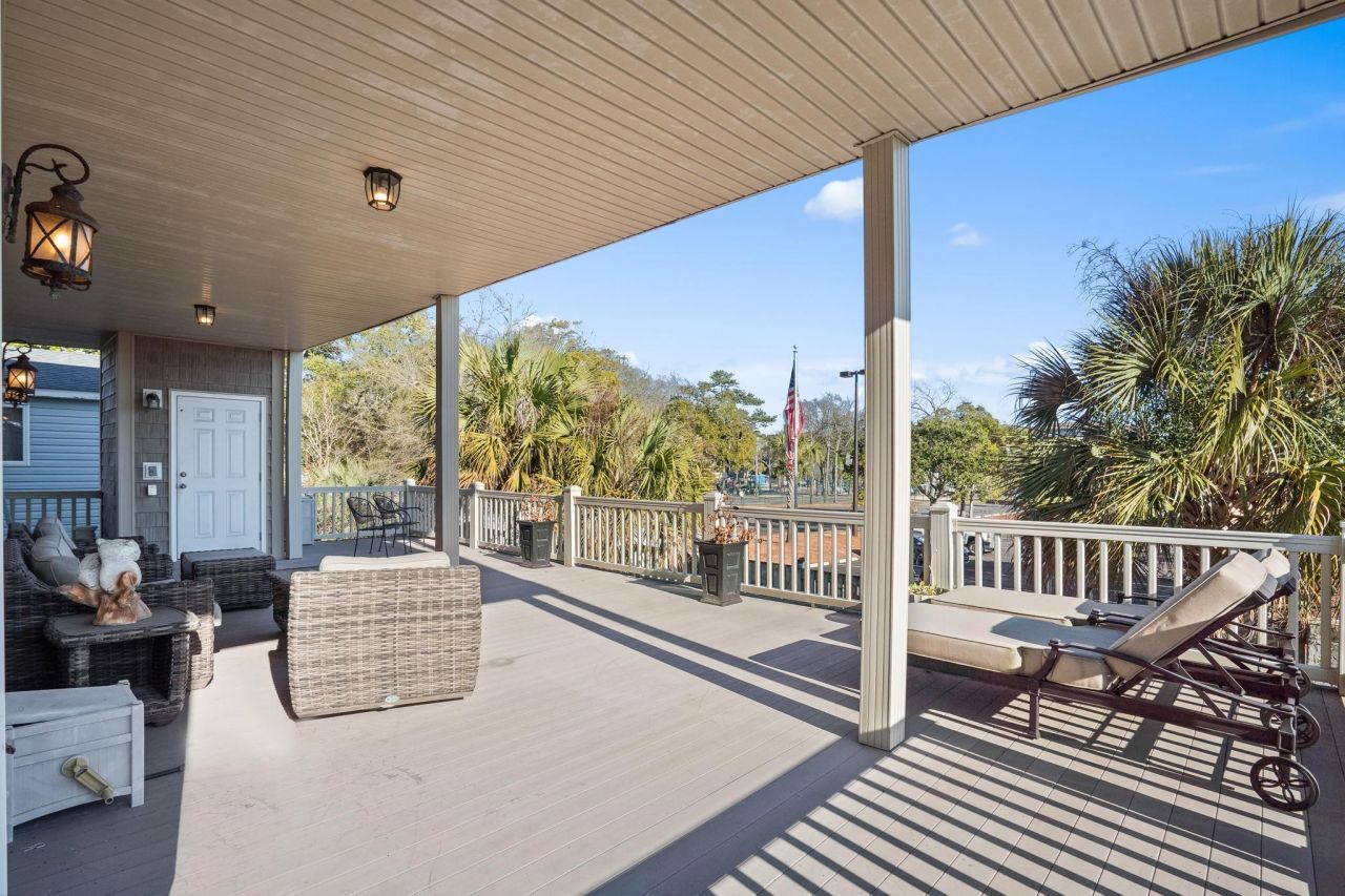 6001 - 6004 S Kings Hwy.  Photo 17