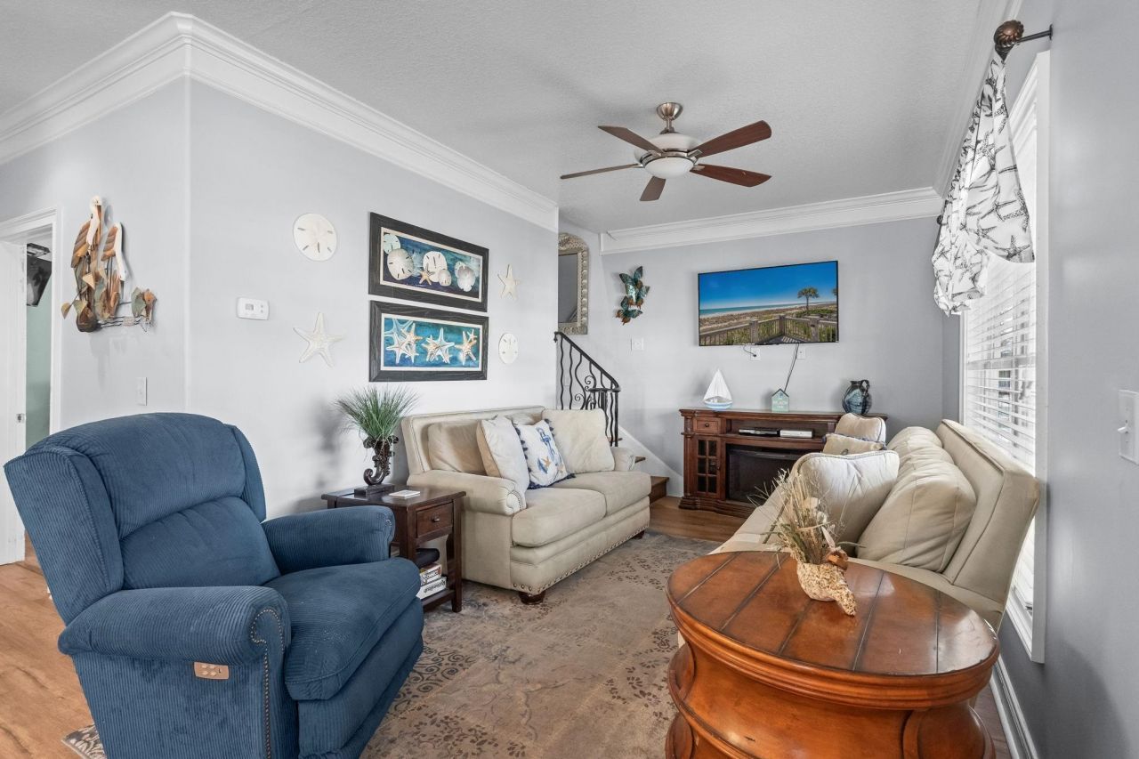 6001 - 6004 S Kings Hwy.  Photo 25