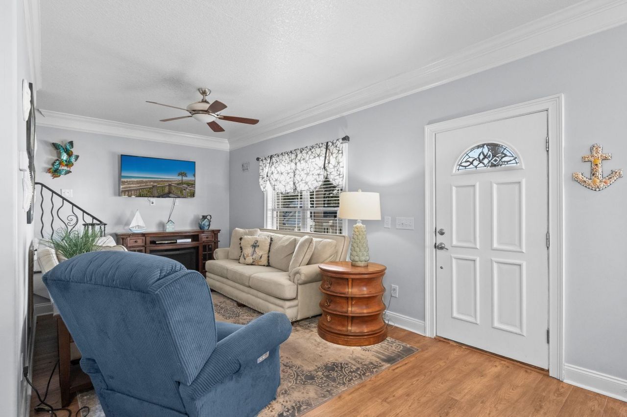 6001 - 6004 S Kings Hwy.  Photo 26