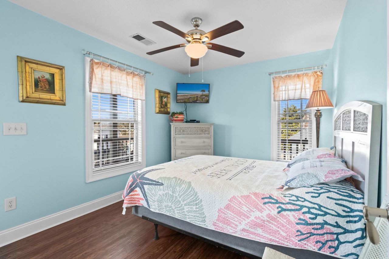 6001 - 6004 S Kings Hwy.  Photo 48