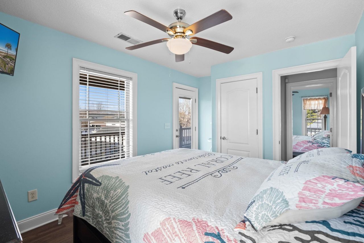 6001 - 6004 S Kings Hwy.  Photo 51