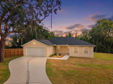 3750 Bluff Ln, St Augustine, FL 32086