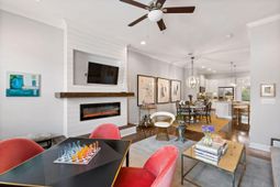 1032 Bowman Woods Drive photo 4