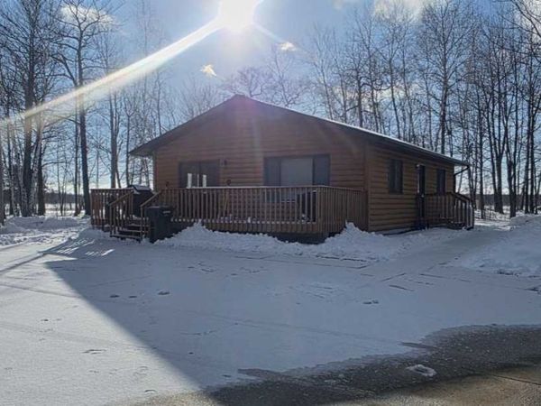 5564 40th Street SW, Pine River, MN 56474