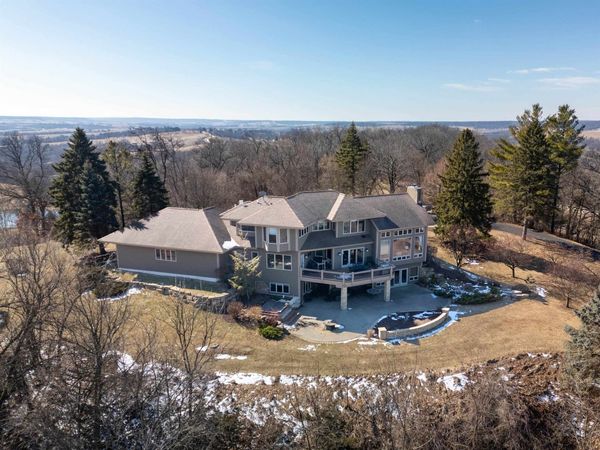 1 E Hoffman Road, ELIZABETH, IL 61028