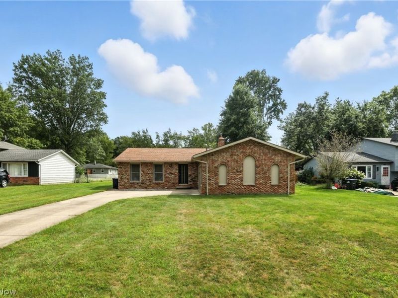 3976 Buckingham Drive, Brunswick, OH 44212 Photo 5