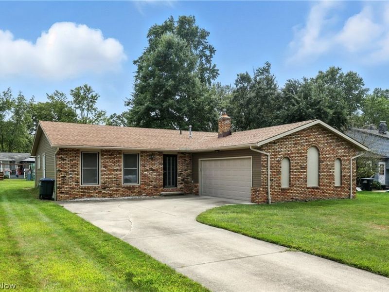 3976 Buckingham Drive, Brunswick, OH 44212 Photo 6