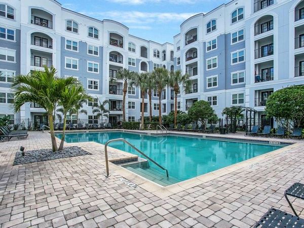 202 E SOUTH STREET , Unit 1049, ORLANDO, FL 32801