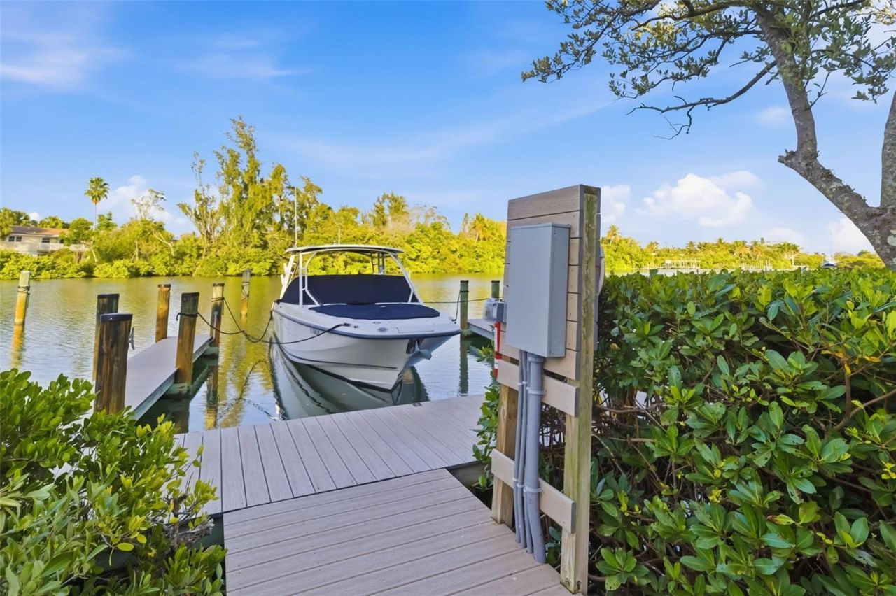 6750 Gulf Of Mexico Drive, Unit 163, Longboat Key, FL 34228 Photo
