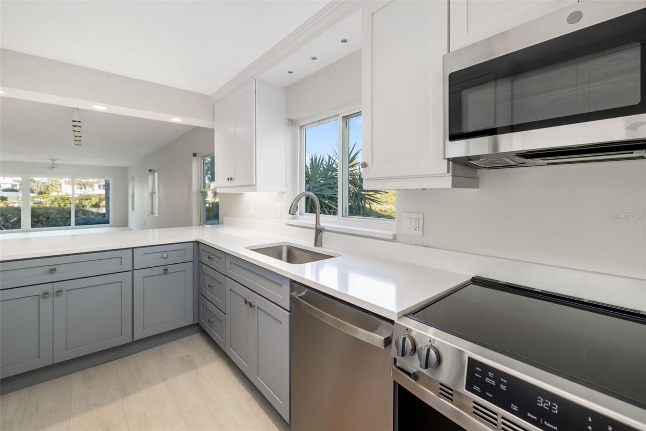 6750 Gulf Of Mexico Drive, Unit 163, Longboat Key, FL 34228 Photo