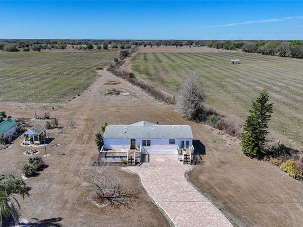 2431 SW BREWER AVENUE , ARCADIA, FL 34266