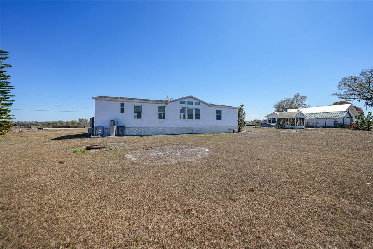 2431 SW Brewer Avenue , Arcadia, FL 34266 Photo