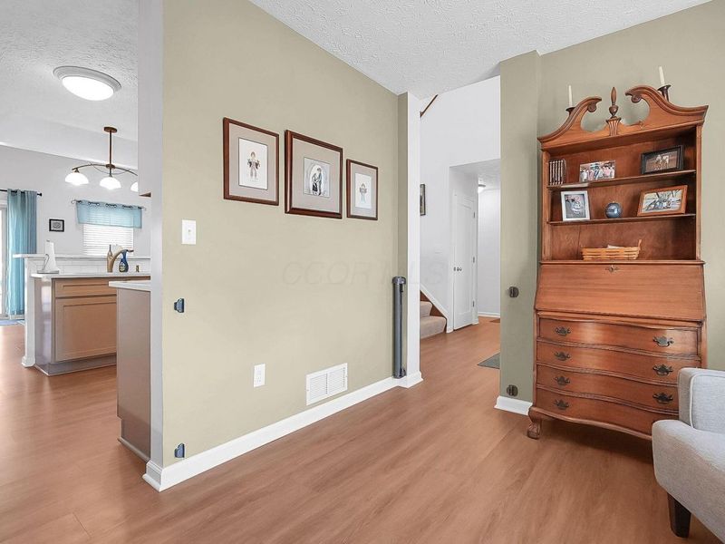 824 Cape Henry Drive, Columbus, OH 43228 Photo 10