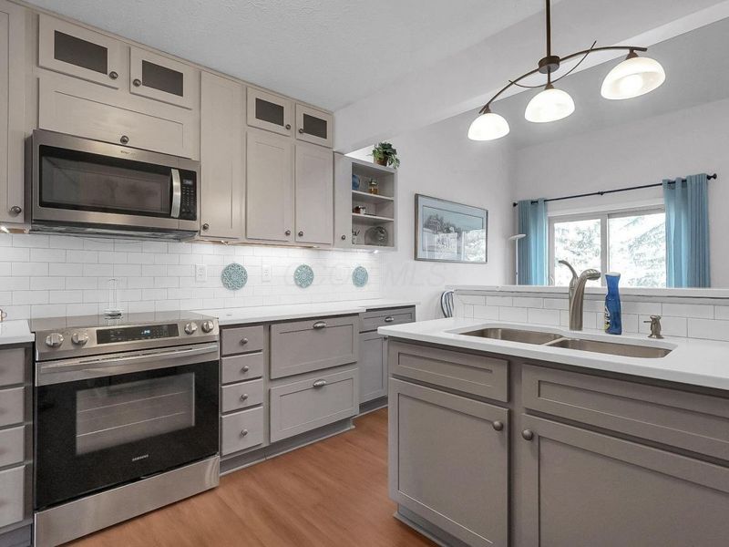 824 Cape Henry Drive, Columbus, OH 43228 Photo 14