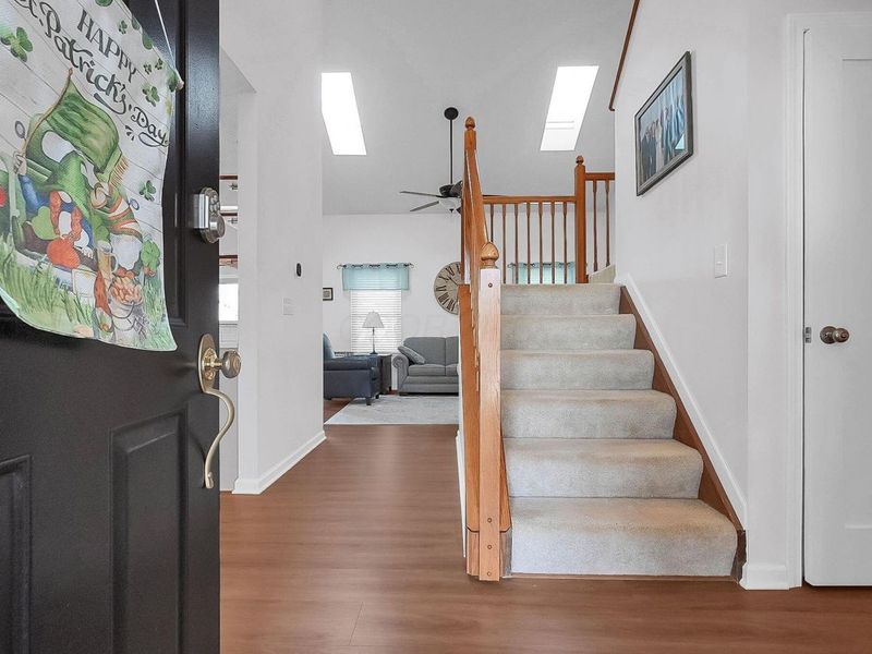 824 Cape Henry Drive, Columbus, OH 43228 Photo 5