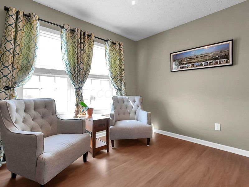 824 Cape Henry Drive, Columbus, OH 43228 Photo 9