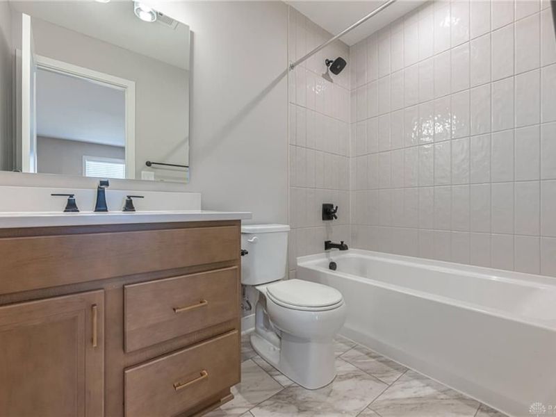 2425 Bent Grass Drive, Beavercreek, OH 45431 Photo 28