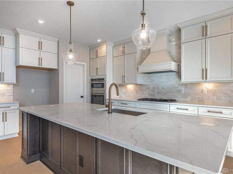 2425 Bent Grass Drive, Beavercreek, OH 45431 Photo 7