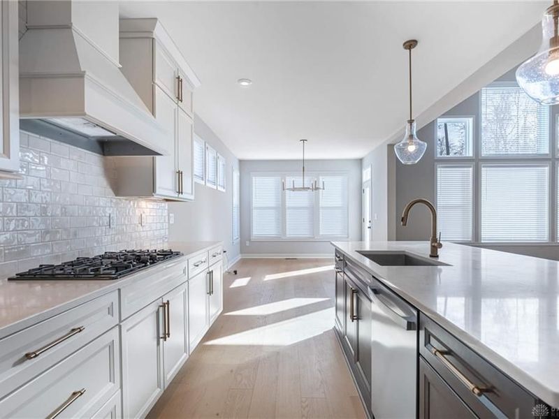 2425 Bent Grass Drive, Beavercreek, OH 45431 Photo 9