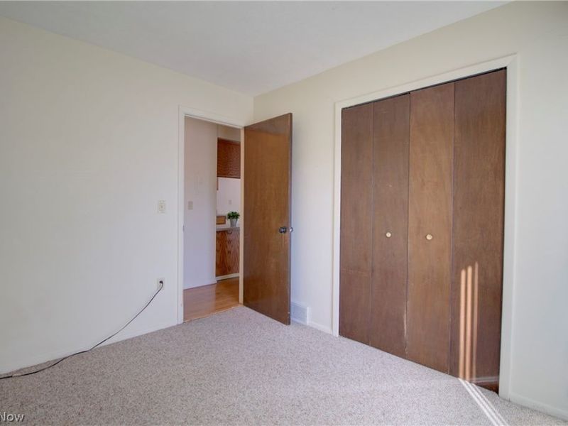 8507 N Akins Road , North Royalton, OH 44133 Photo 16