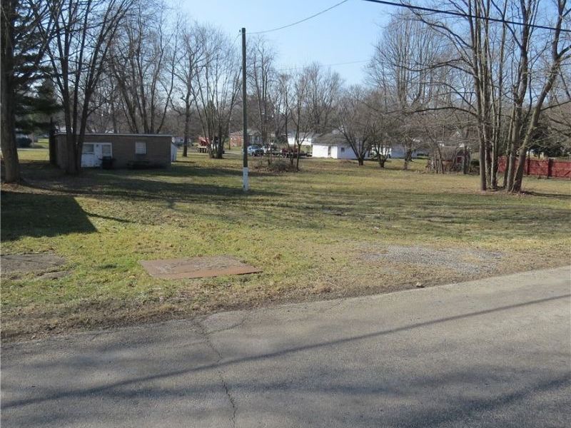 7900 Elson Street SE, Waynesburg, OH 44688 Photo 1