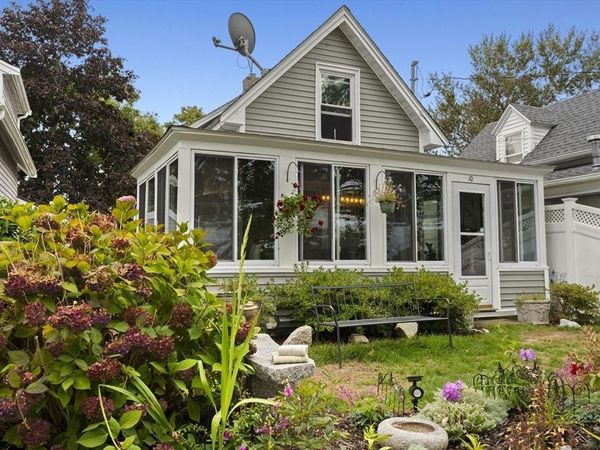 10 East Blvd, Wareham, MA 02571