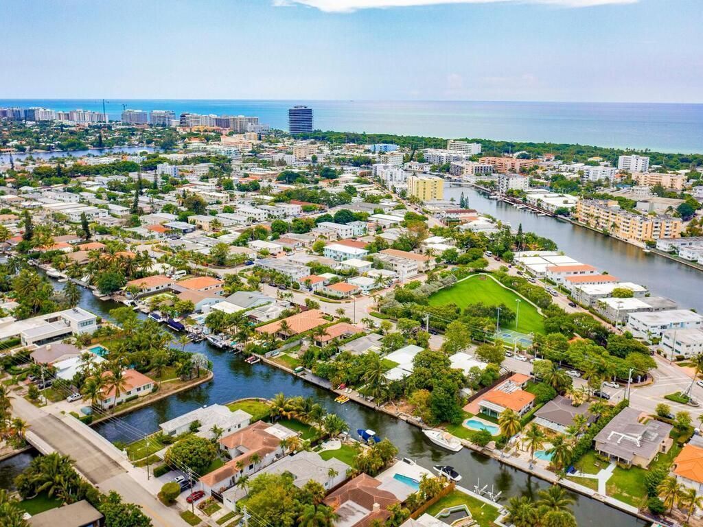 7820 Hawthorne Avenue, Miami Beach, FL 33141 Photo