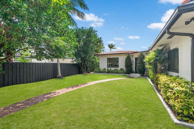 7820 Hawthorne Avenue, Miami Beach, FL 33141 Photo