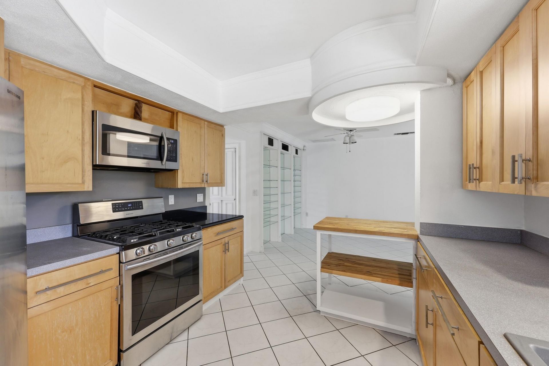 9696 Honeysuckle Avenue, Palm Beach Gardens, FL 33410 Photo