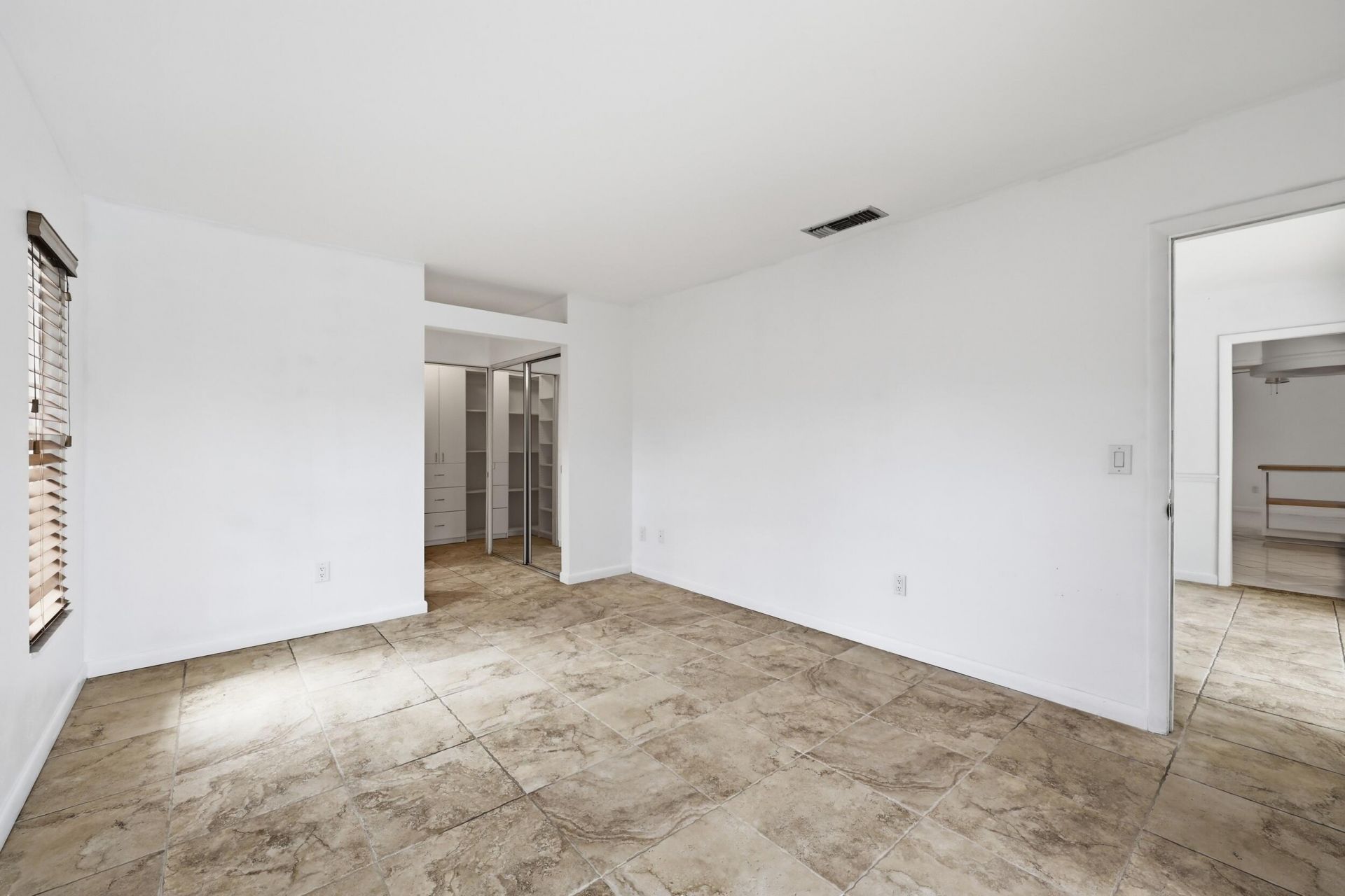 9696 Honeysuckle Avenue, Palm Beach Gardens, FL 33410 Photo