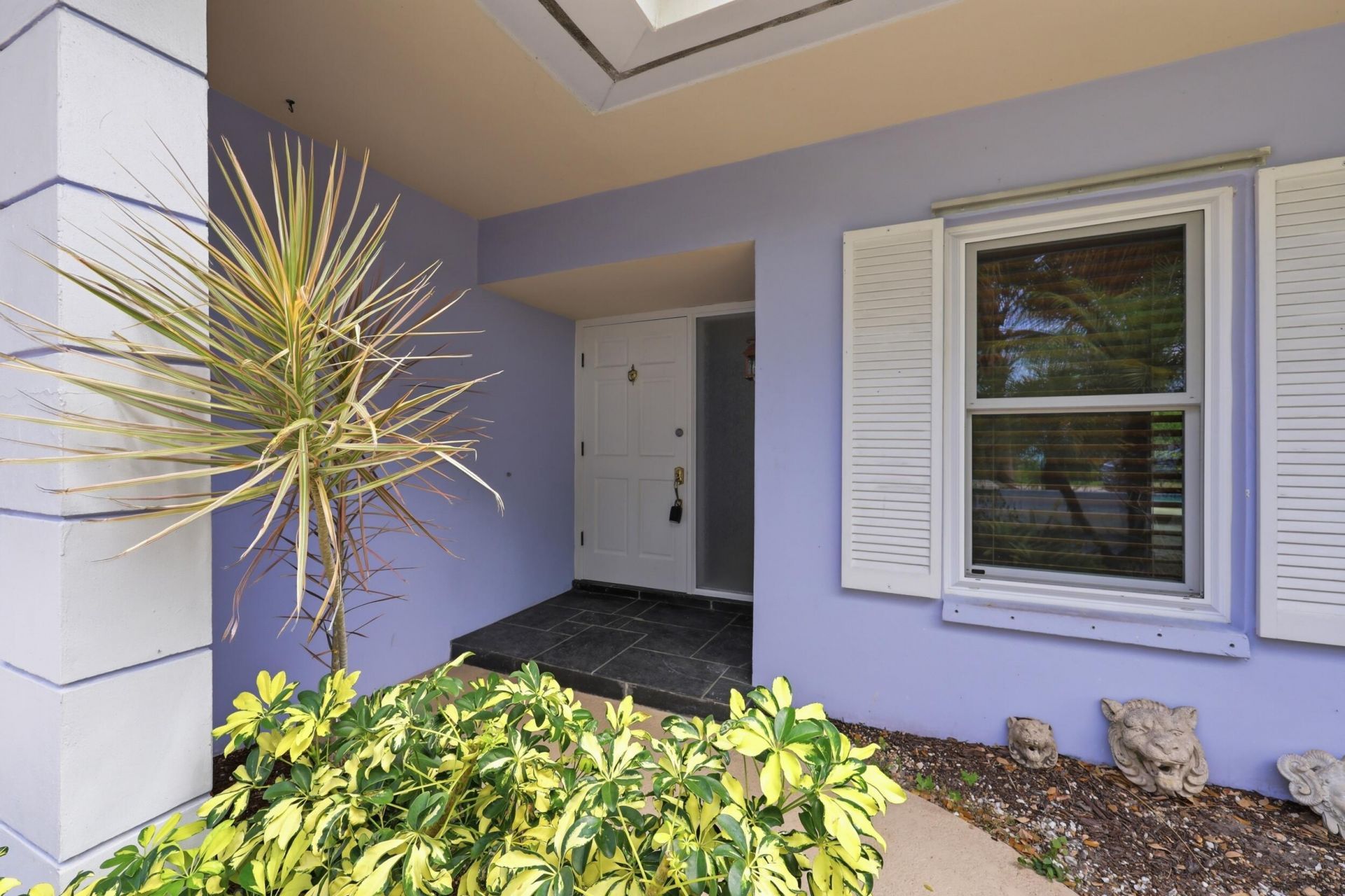 9696 Honeysuckle Avenue, Palm Beach Gardens, FL 33410 Photo