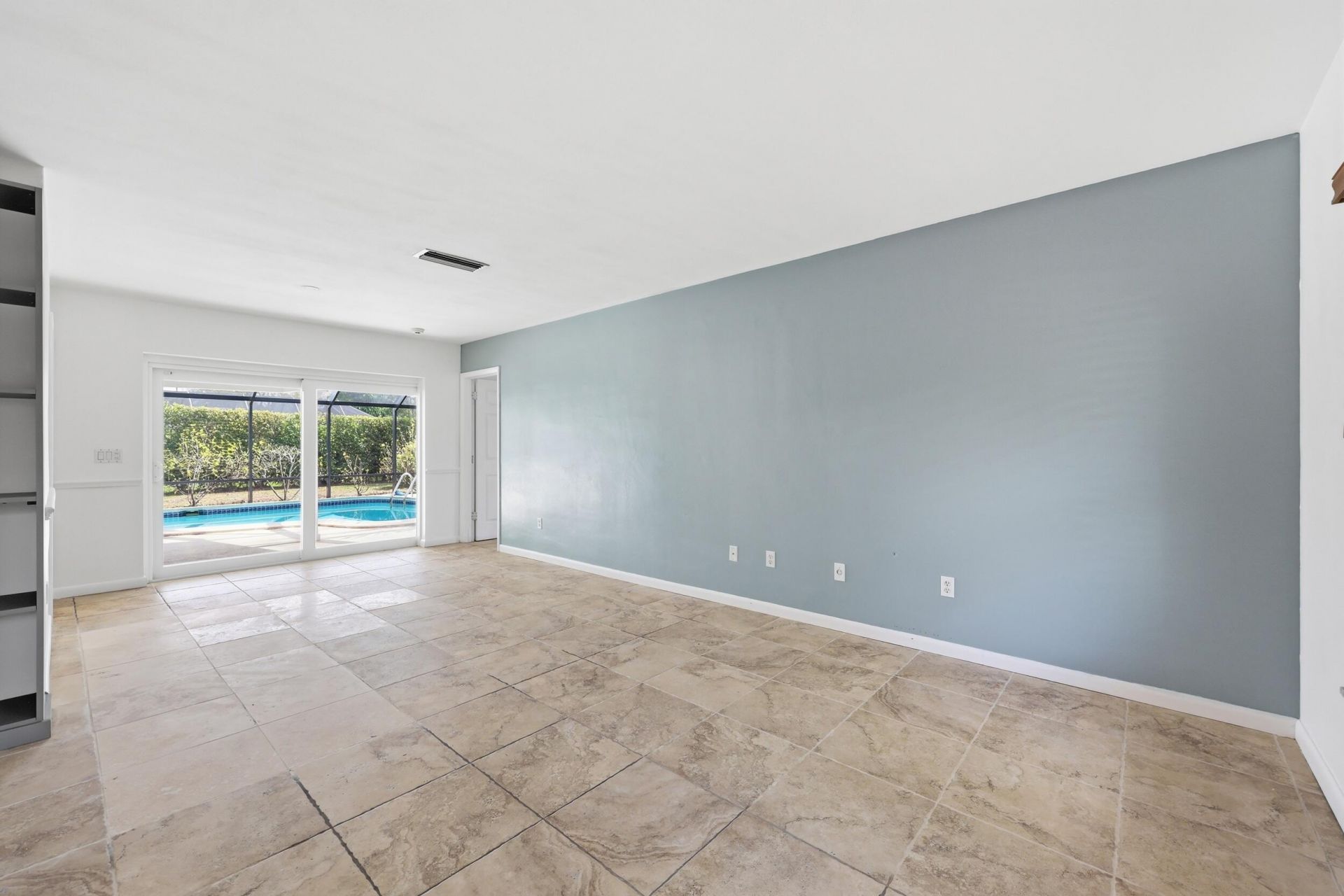 9696 Honeysuckle Avenue, Palm Beach Gardens, FL 33410 Photo