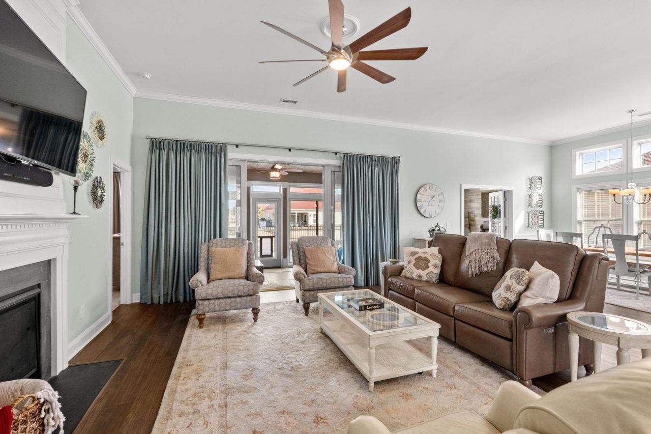 2317 Via Palma Dr.  Photo 13