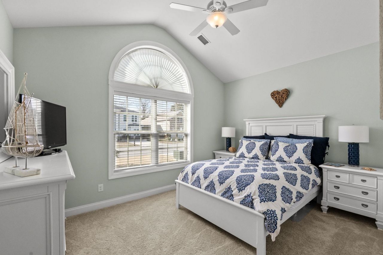 2317 Via Palma Dr.  Photo 32