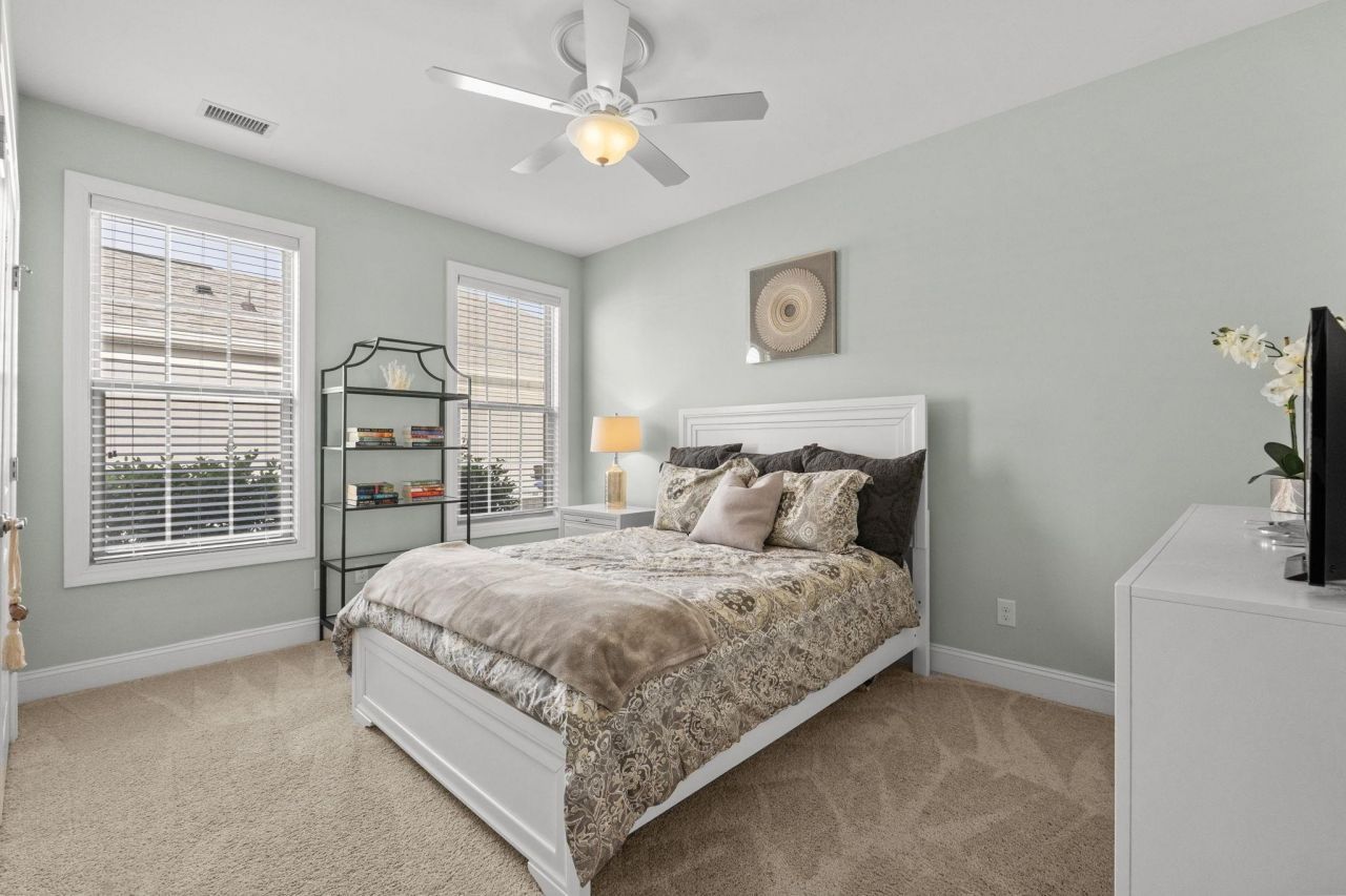 2317 Via Palma Dr.  Photo 33