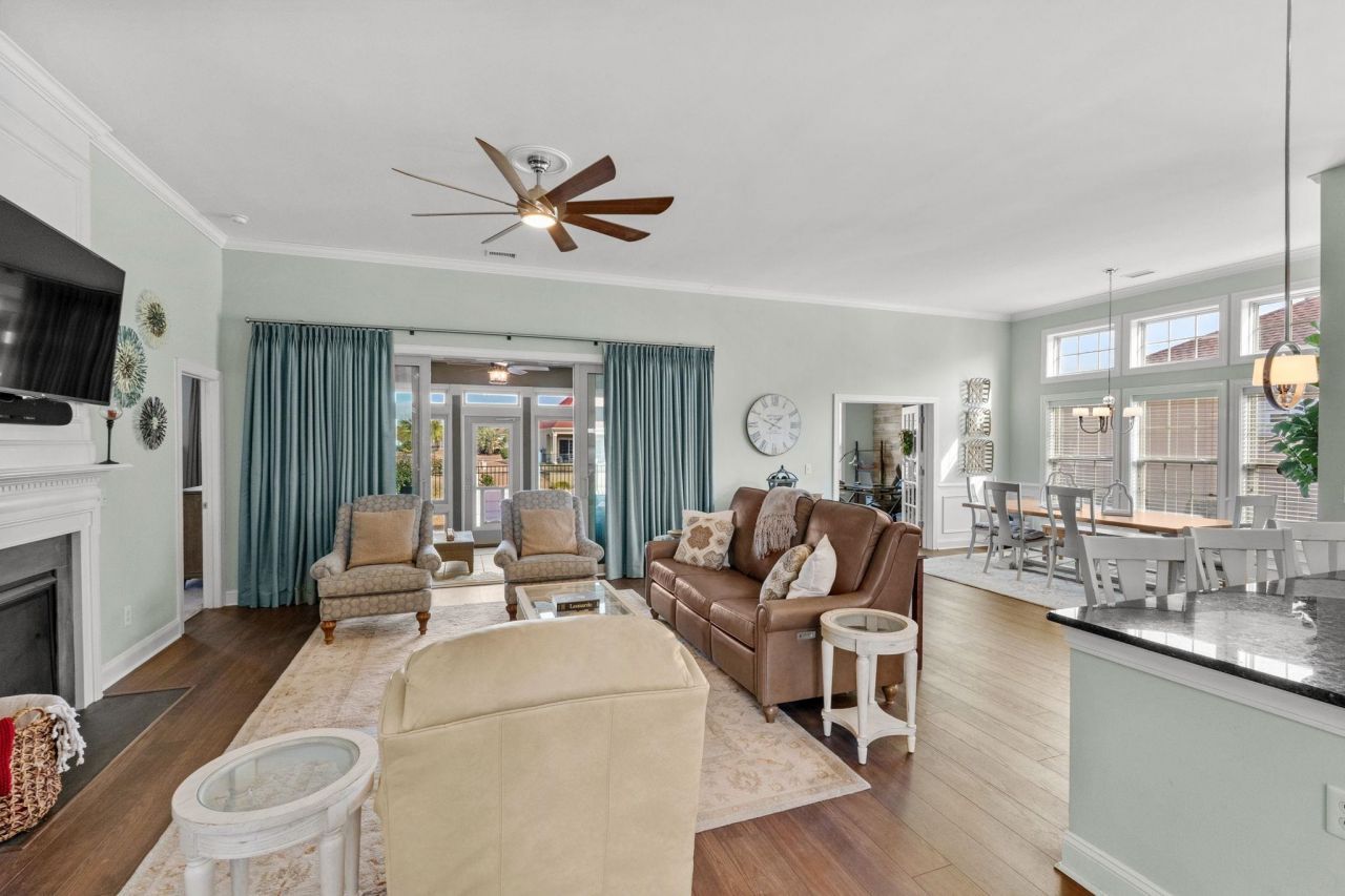 2317 Via Palma Dr.  Photo 8