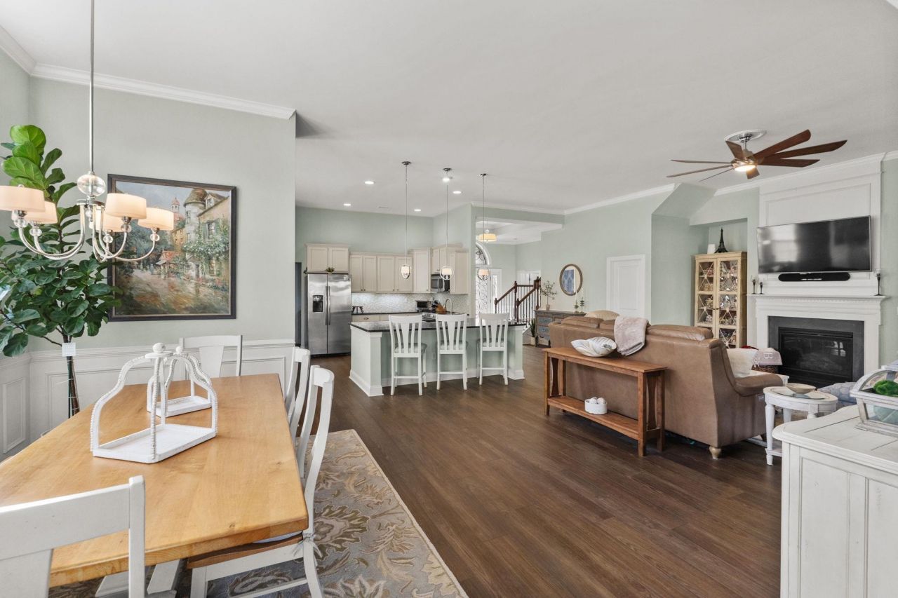 2317 Via Palma Dr.  Photo 9