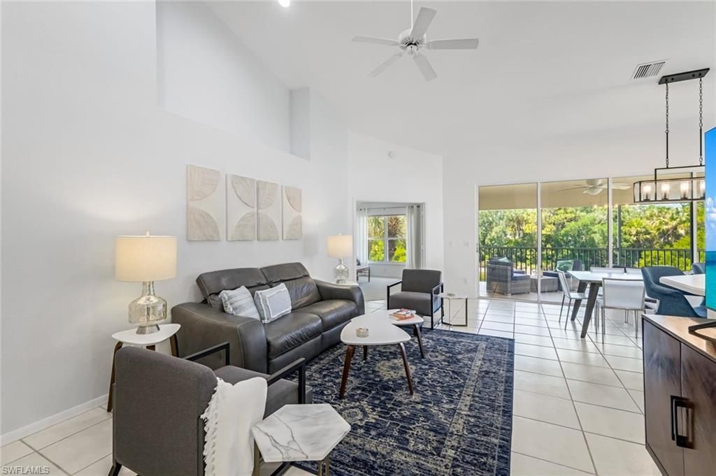 5360 Andover Dr, Unit 202, Naples, FL 34110 Photo