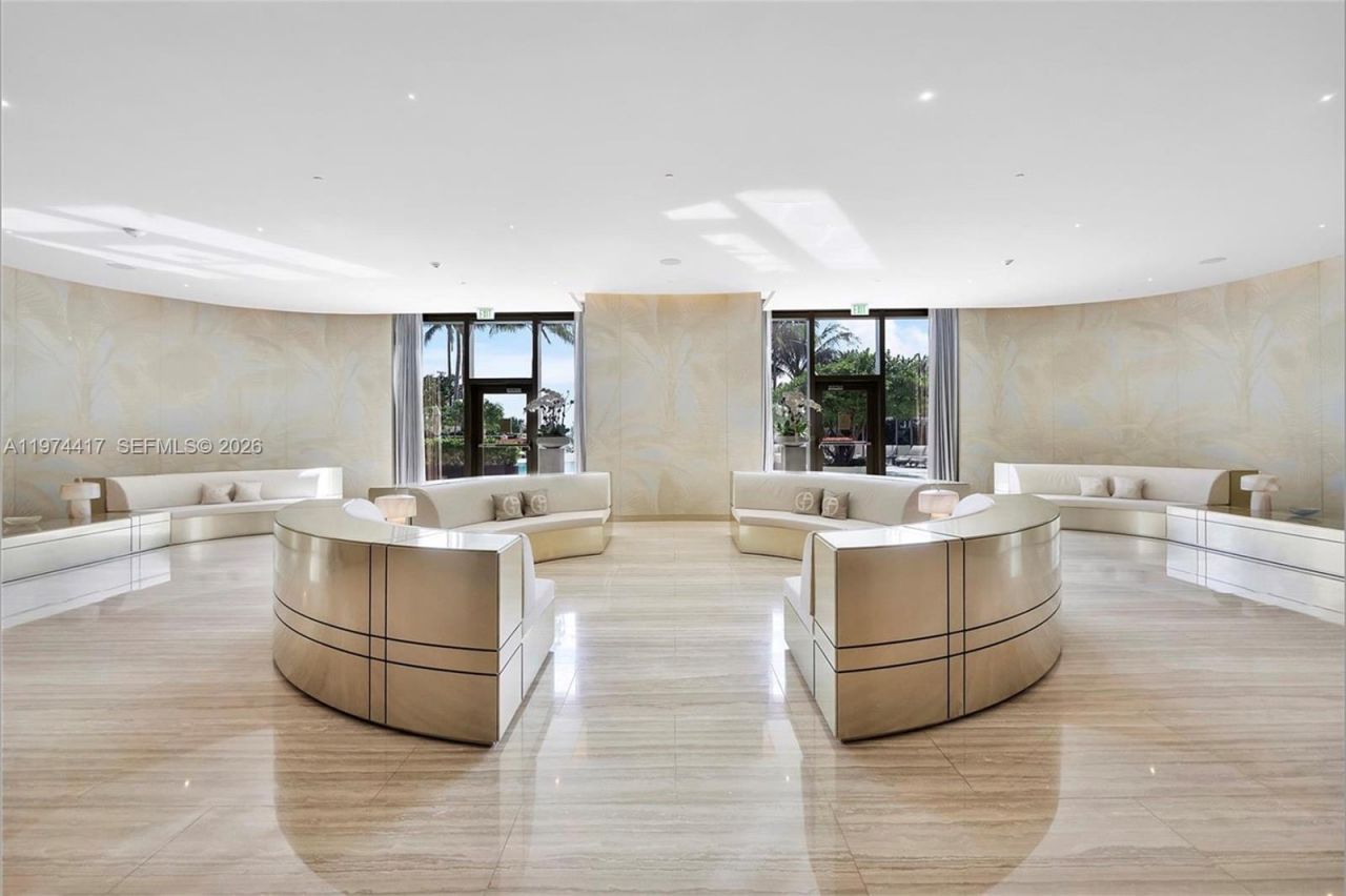 18975 Collins Ave , Unit 605, Sunny Isles Beach, FL 33160 Photo