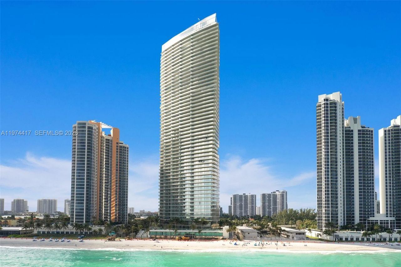 18975 Collins Ave , Unit 605, Sunny Isles Beach, FL 33160 Photo