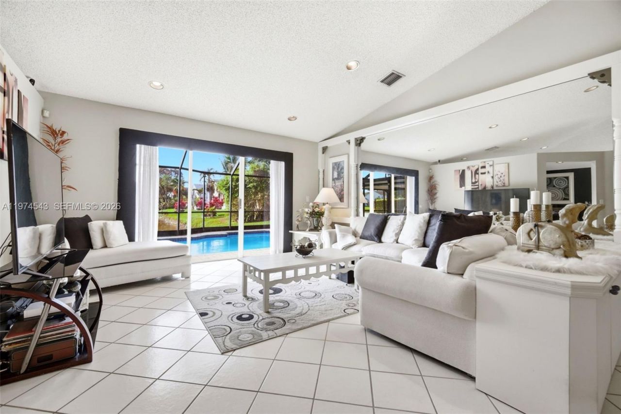 9440 SW 18th St, Miramar, FL 33025 Photo