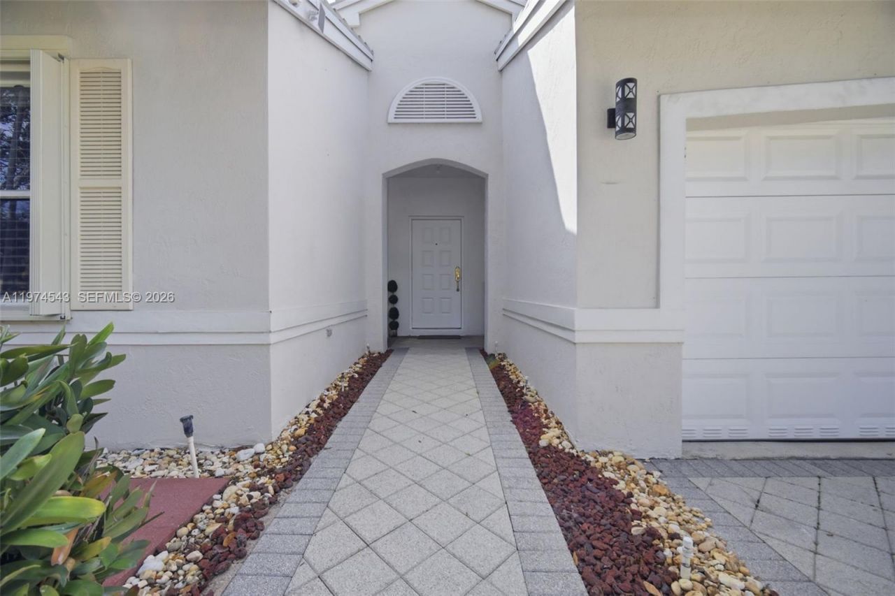 9440 SW 18th St, Miramar, FL 33025 Photo