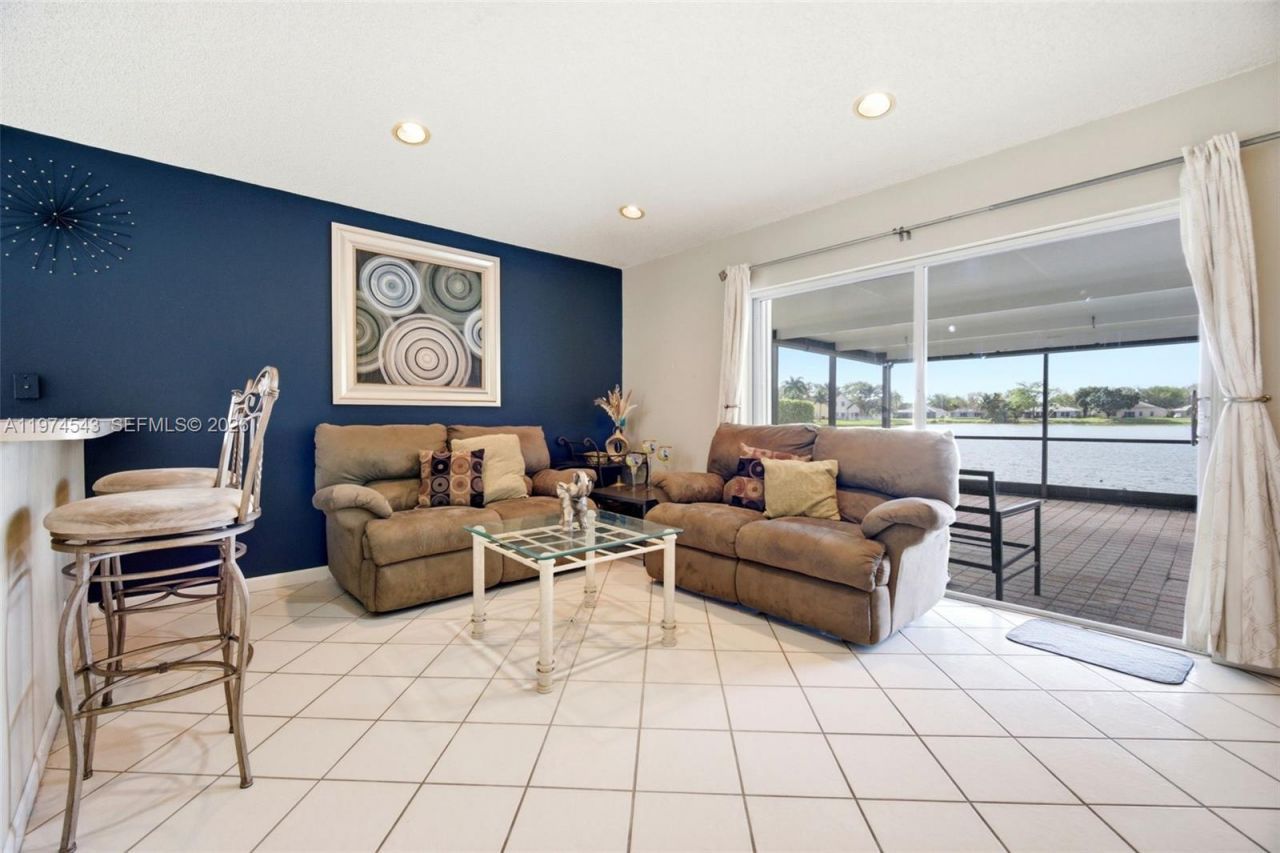 9440 SW 18th St, Miramar, FL 33025 Photo