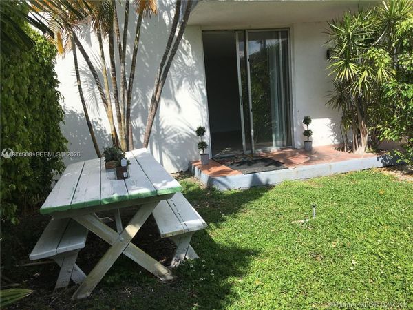 1801 S Treasure Dr, Unit 124, North Bay Village, FL 33141