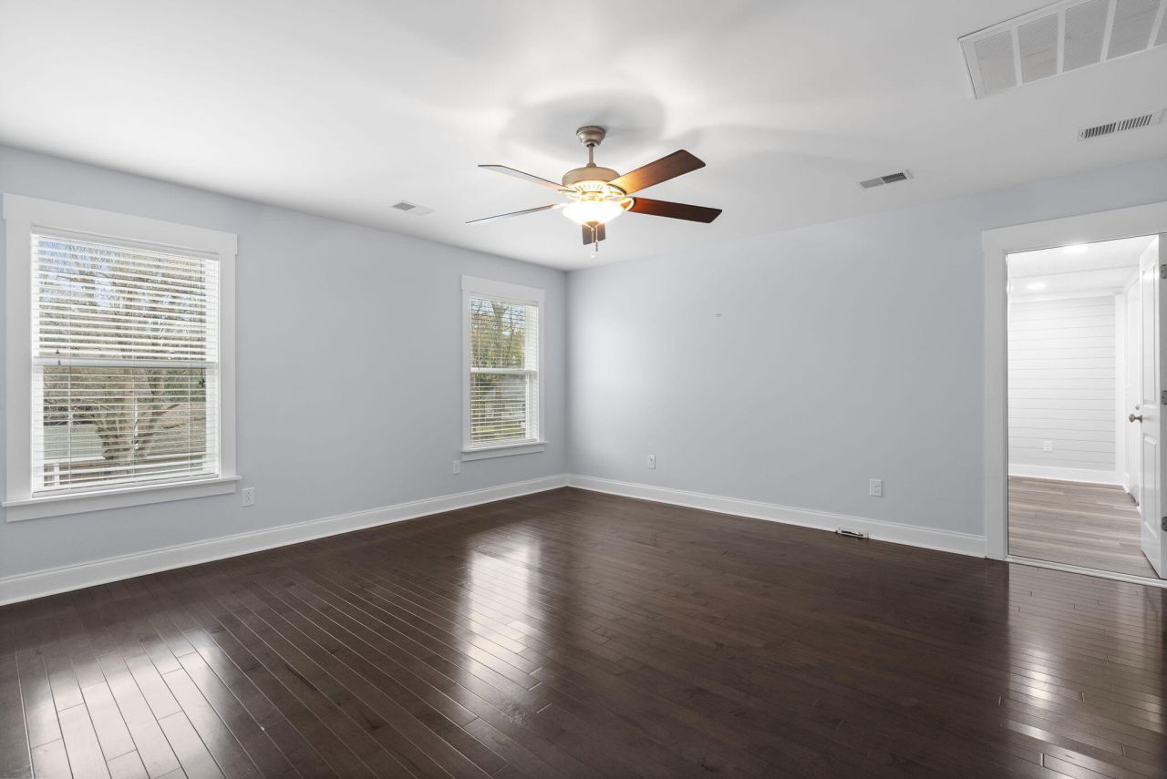 2042 Pinopolis Road Photo 13