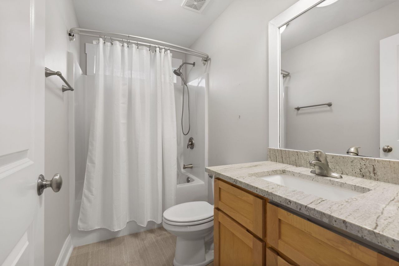 2042 Pinopolis Road Photo 20